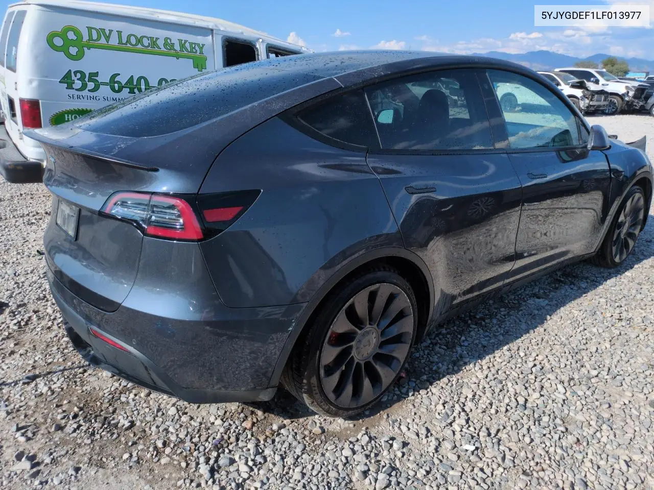 2020 Tesla Model Y VIN: 5YJYGDEF1LF013977 Lot: 62539565