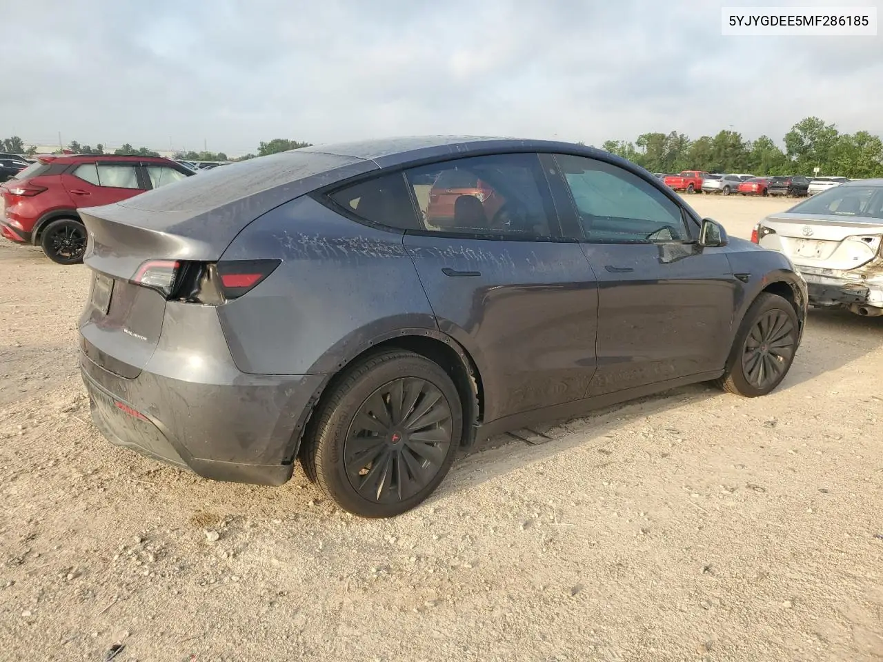2021 Tesla Model Y VIN: 5YJYGDEE5MF286185 Lot: 54948895