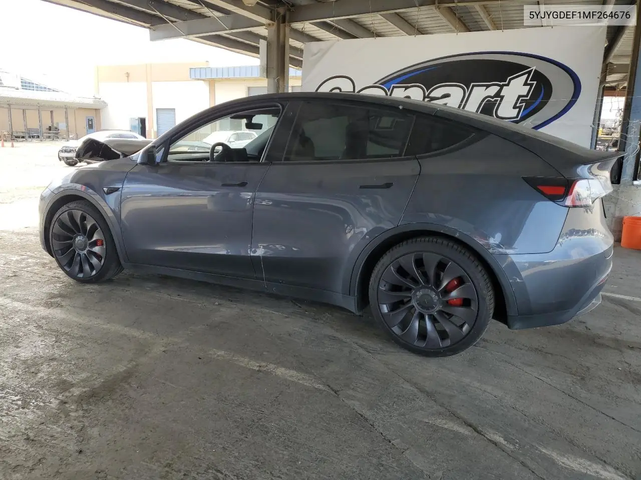 2021 Tesla Model Y VIN: 5YJYGDEF1MF264676 Lot: 61822185
