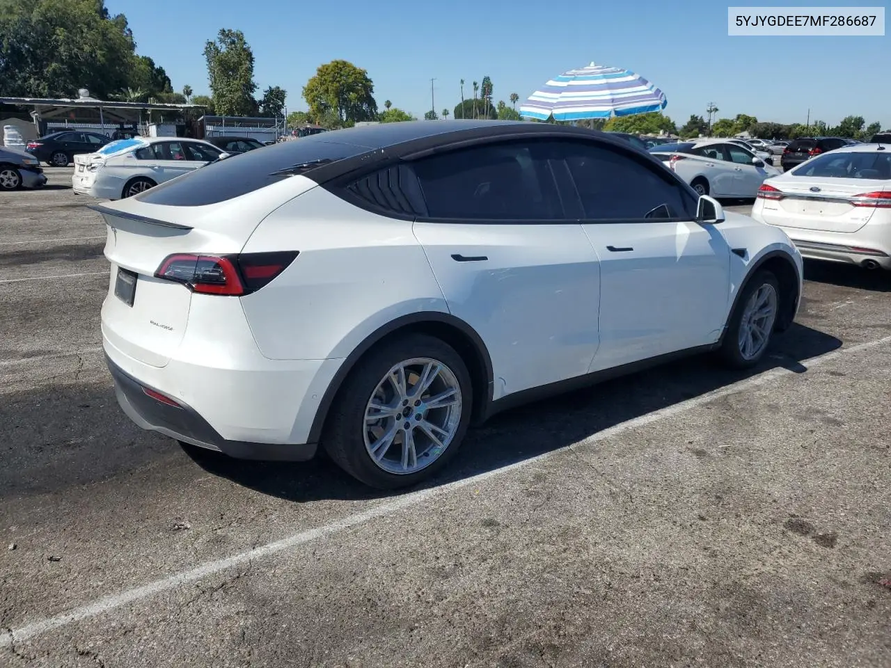 2021 Tesla Model Y VIN: 5YJYGDEE7MF286687 Lot: 62786395