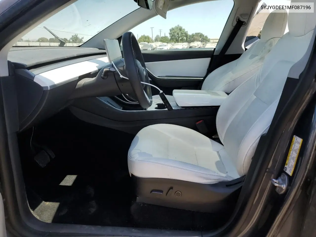 2021 Tesla Model Y VIN: 5YJYGDEE1MF087196 Lot: 63343365
