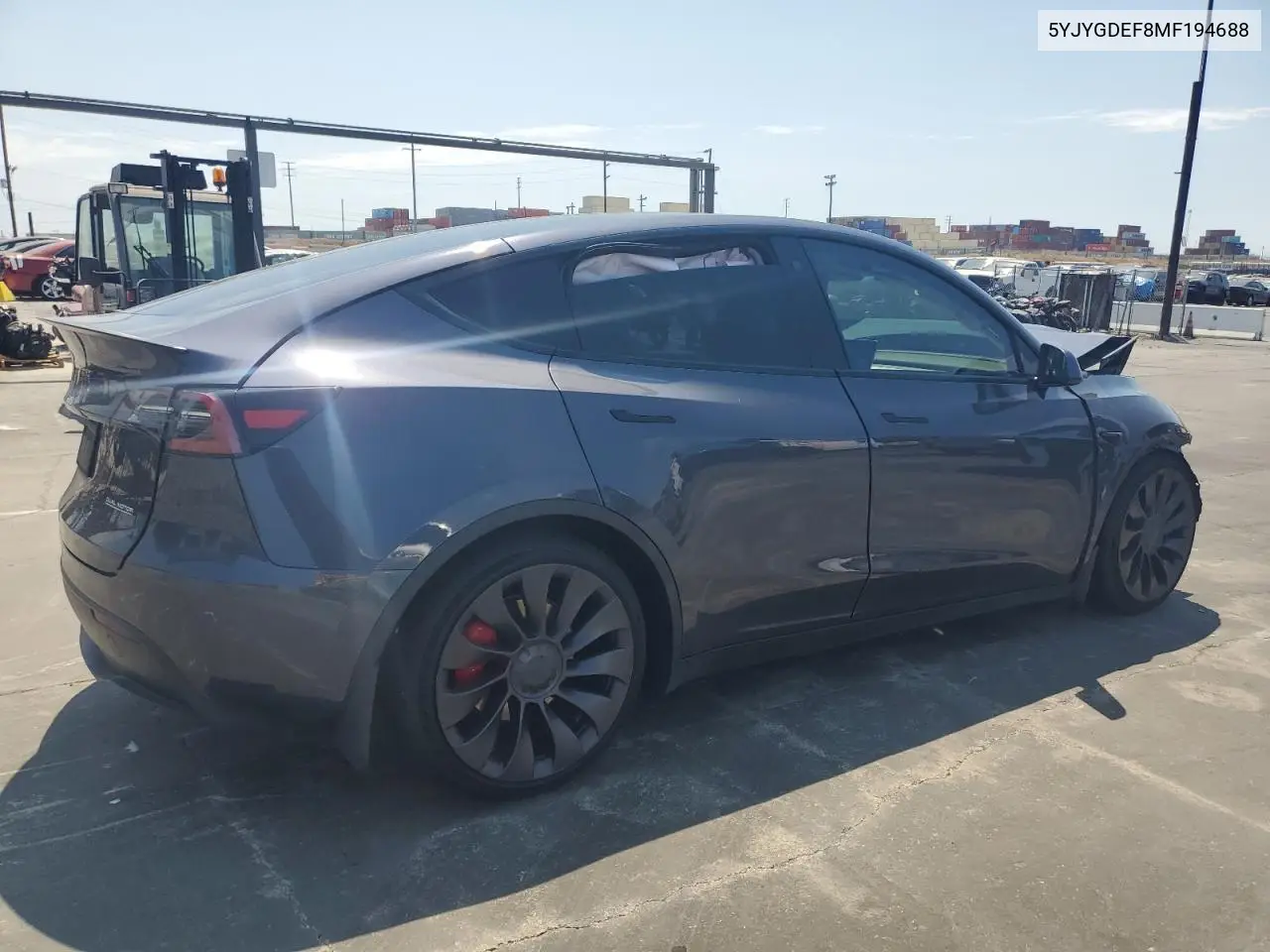 2021 Tesla Model Y VIN: 5YJYGDEF8MF194688 Lot: 64663755