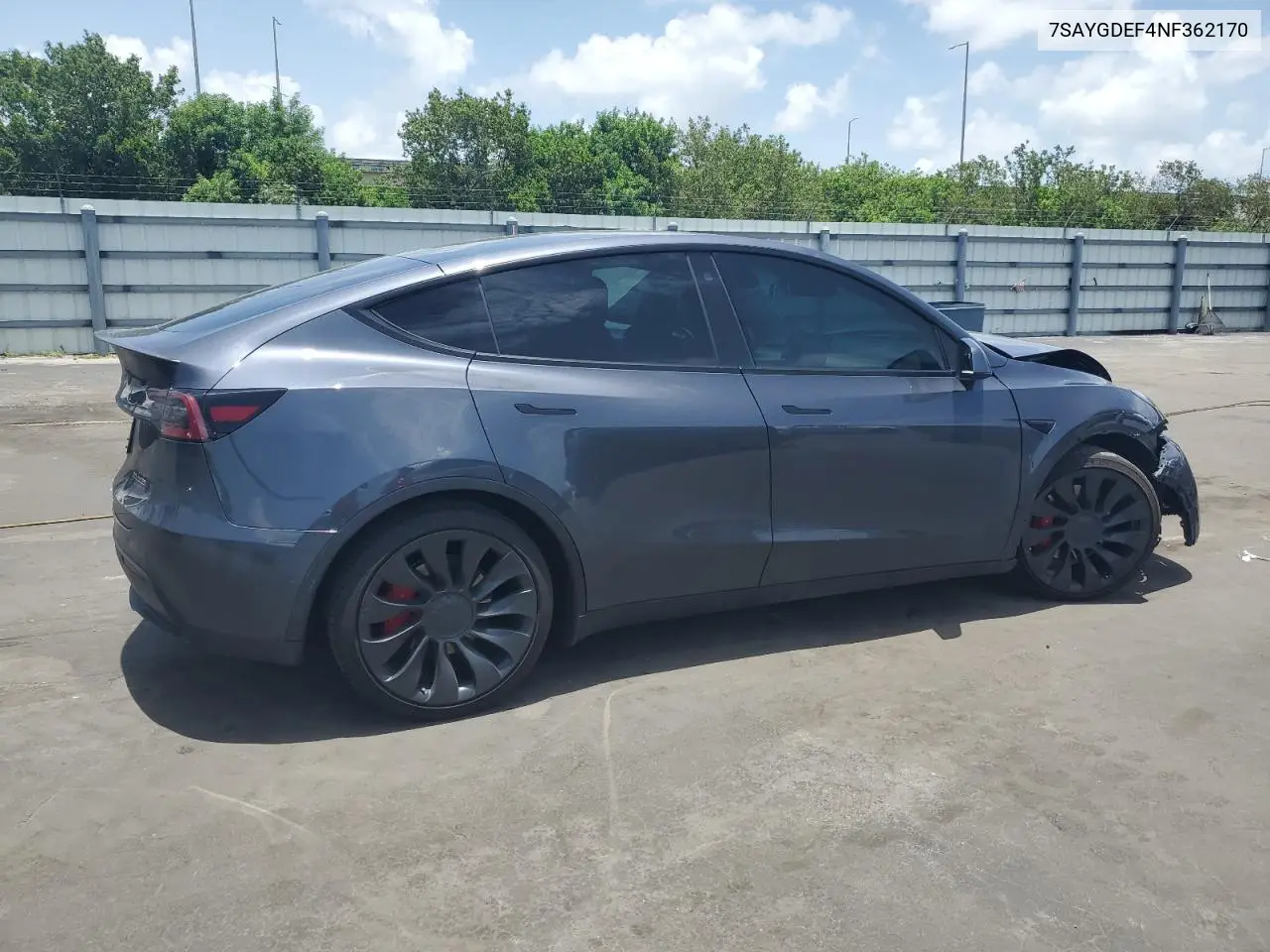 2022 Tesla Model Y VIN: 7SAYGDEF4NF362170 Lot: 62763725