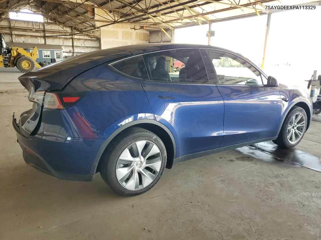 2023 Tesla Model Y VIN: 7SAYGDEEXPA113329 Lot: 56982025