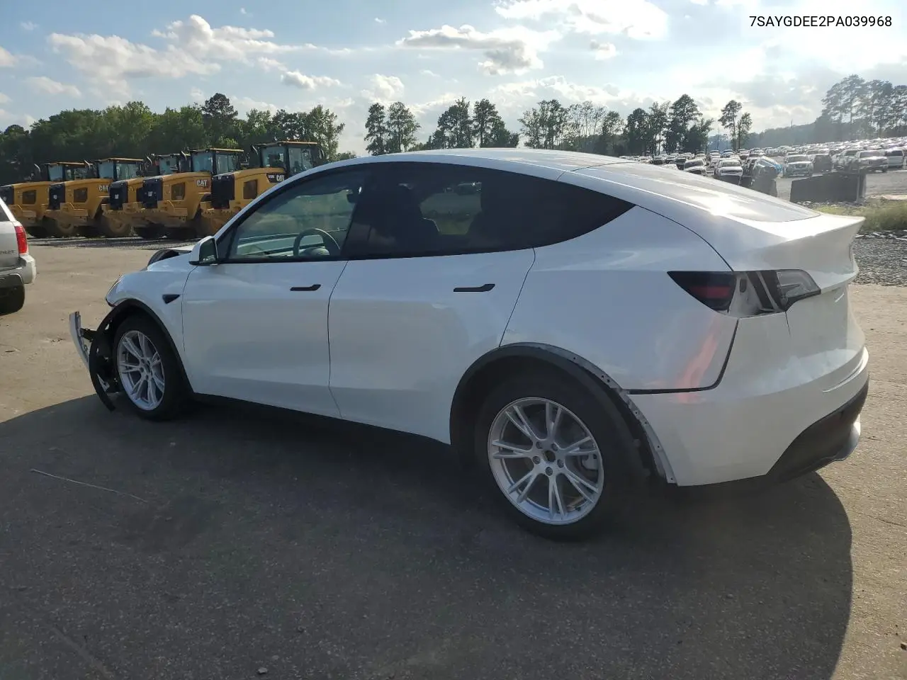 2023 Tesla Model Y VIN: 7SAYGDEE2PA039968 Lot: 60979735