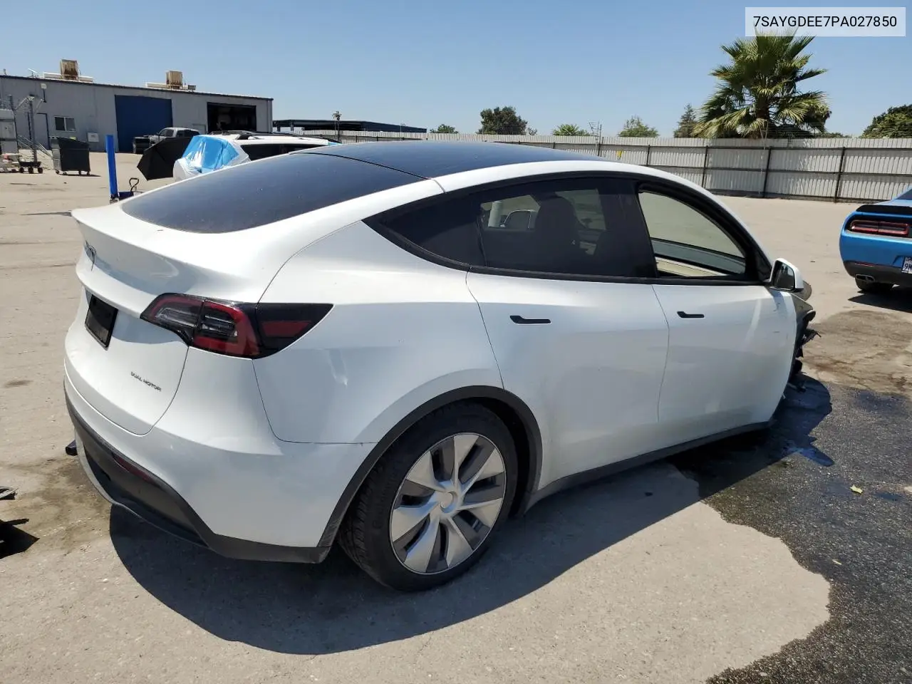 2023 Tesla Model Y VIN: 7SAYGDEE7PA027850 Lot: 62414425