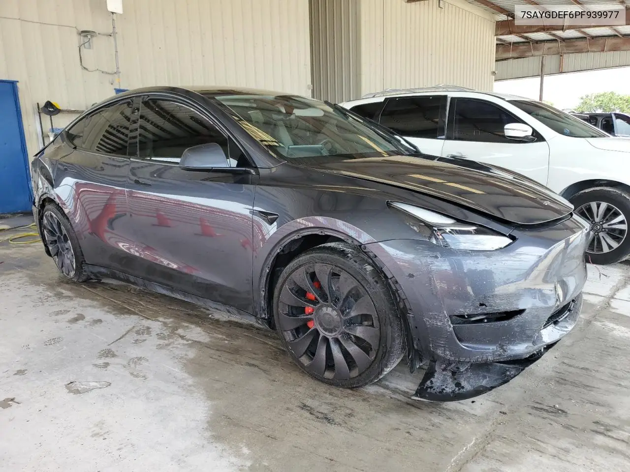 2023 Tesla Model Y VIN: 7SAYGDEF6PF939977 Lot: 63372845