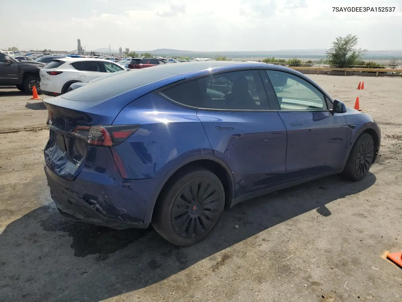 2023 Tesla Model Y VIN: 7SAYGDEE3PA152537 Lot: 64859715