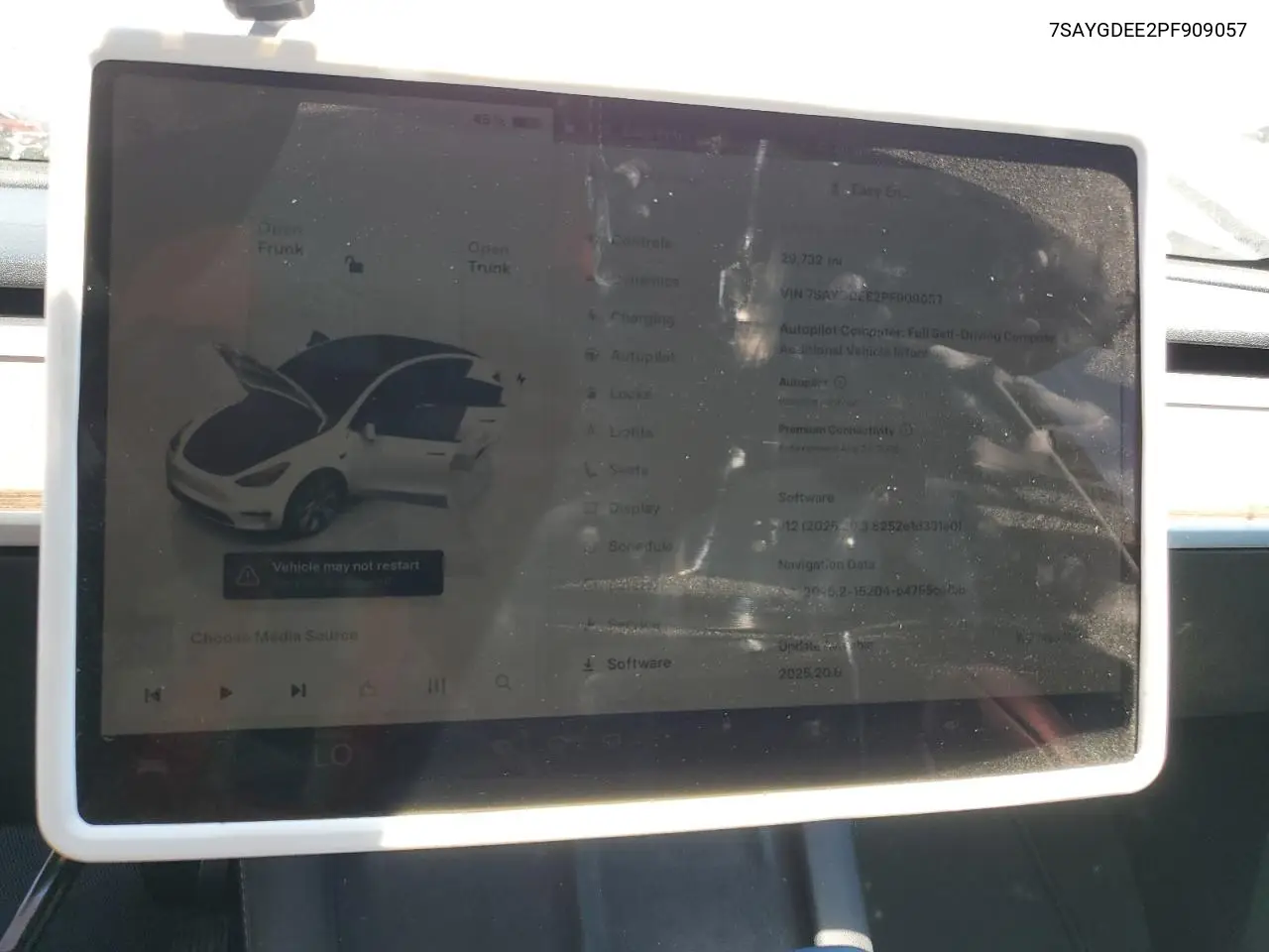 2023 Tesla Model Y VIN: 7SAYGDEE2PF909057 Lot: 64988675