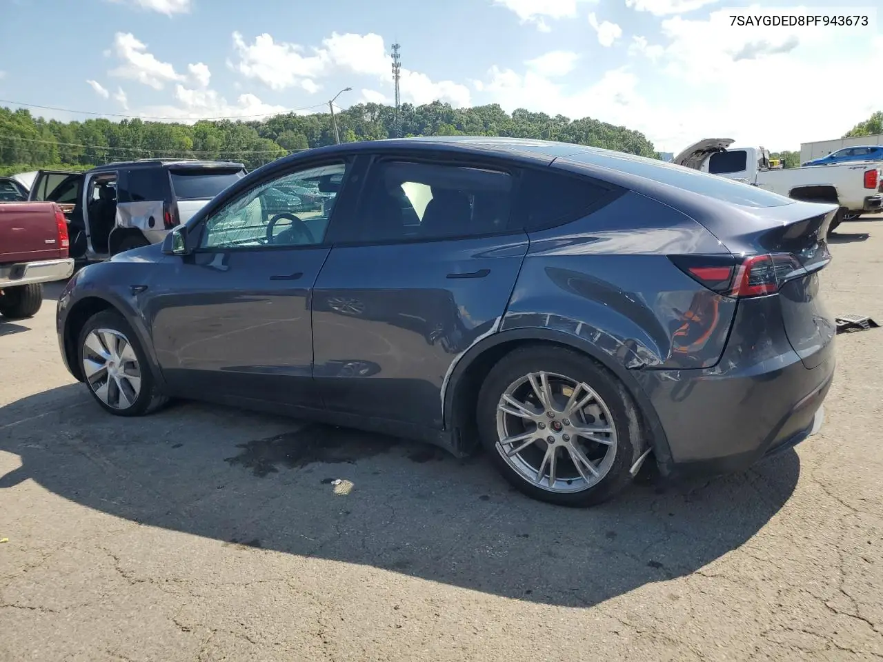 2023 Tesla Model Y VIN: 7SAYGDED8PF943673 Lot: 65192905