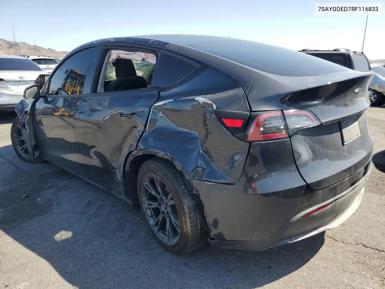 2024 Tesla Model Y VIN: 7SAYGDED7RF116833 Lot: 58777785