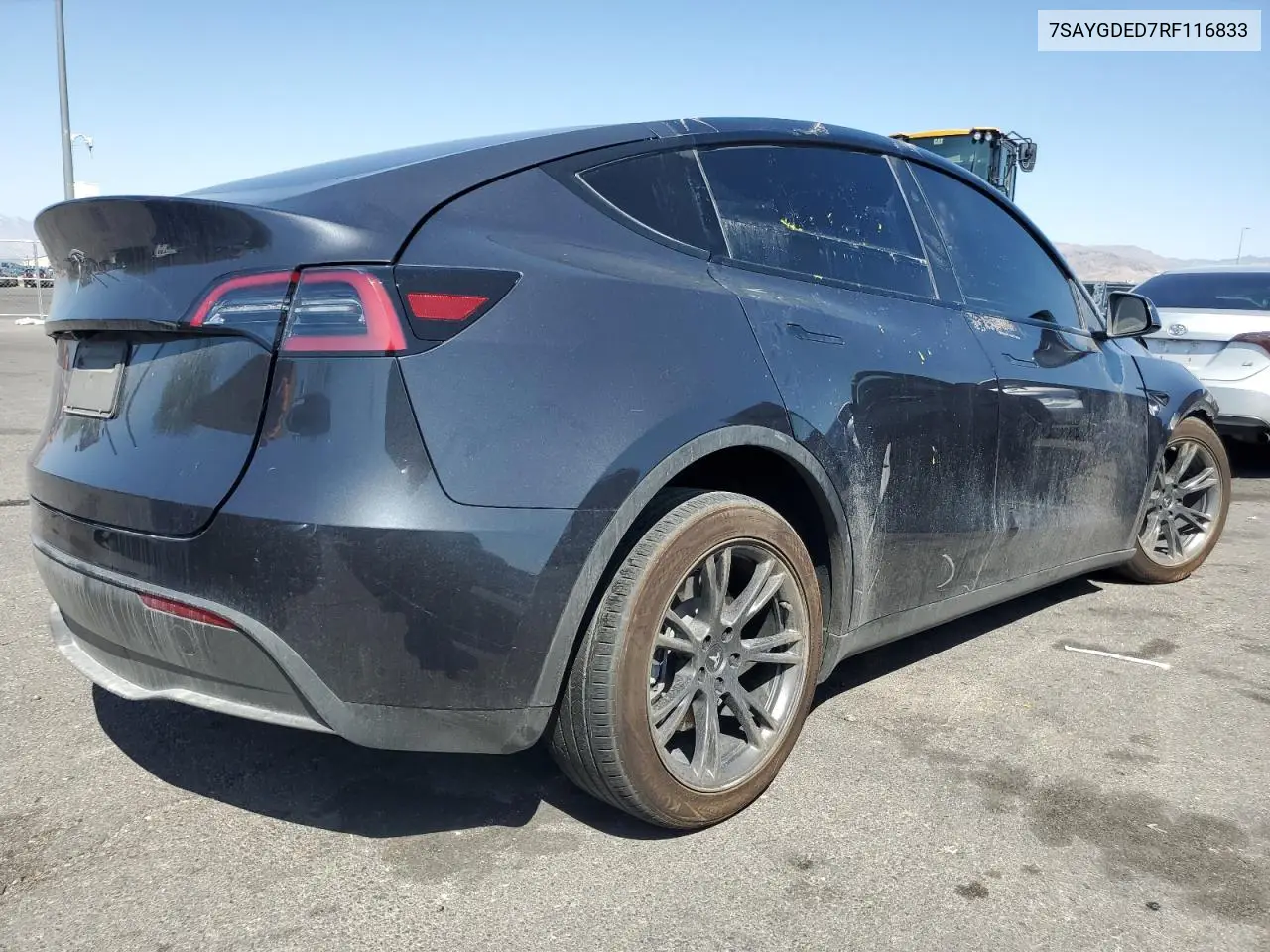 2024 Tesla Model Y VIN: 7SAYGDED7RF116833 Lot: 58777785