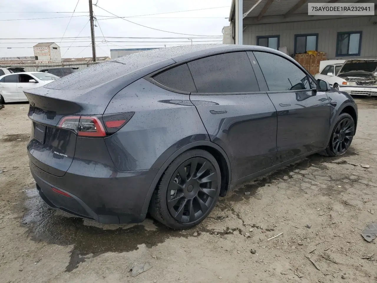 2024 Tesla Model Y VIN: 7SAYGDEE1RA232941 Lot: 58850175