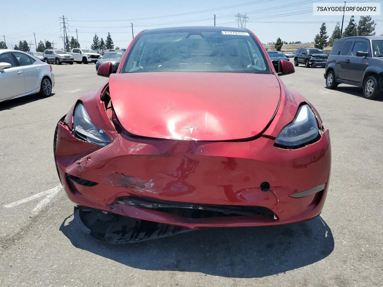 2024 Tesla Model Y VIN: 7SAYGDEE0RF060792 Lot: 61470355