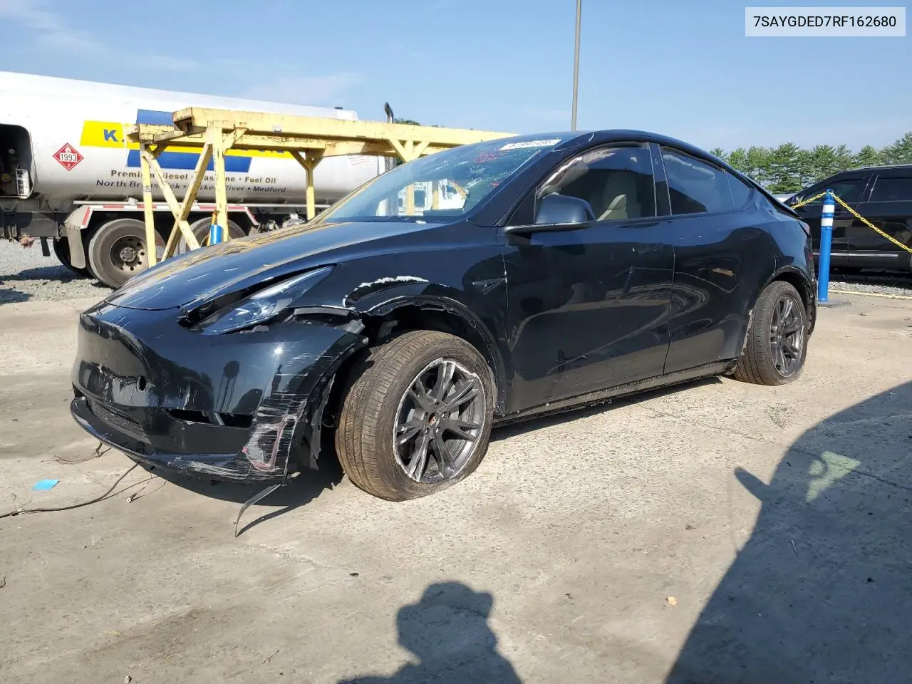 2024 Tesla Model Y VIN: 7SAYGDED7RF162680 Lot: 61991495