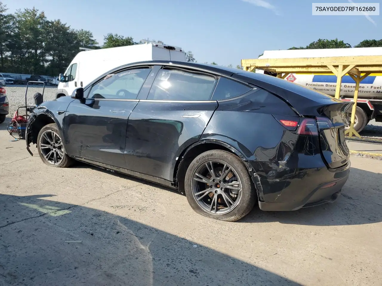 2024 Tesla Model Y VIN: 7SAYGDED7RF162680 Lot: 61991495