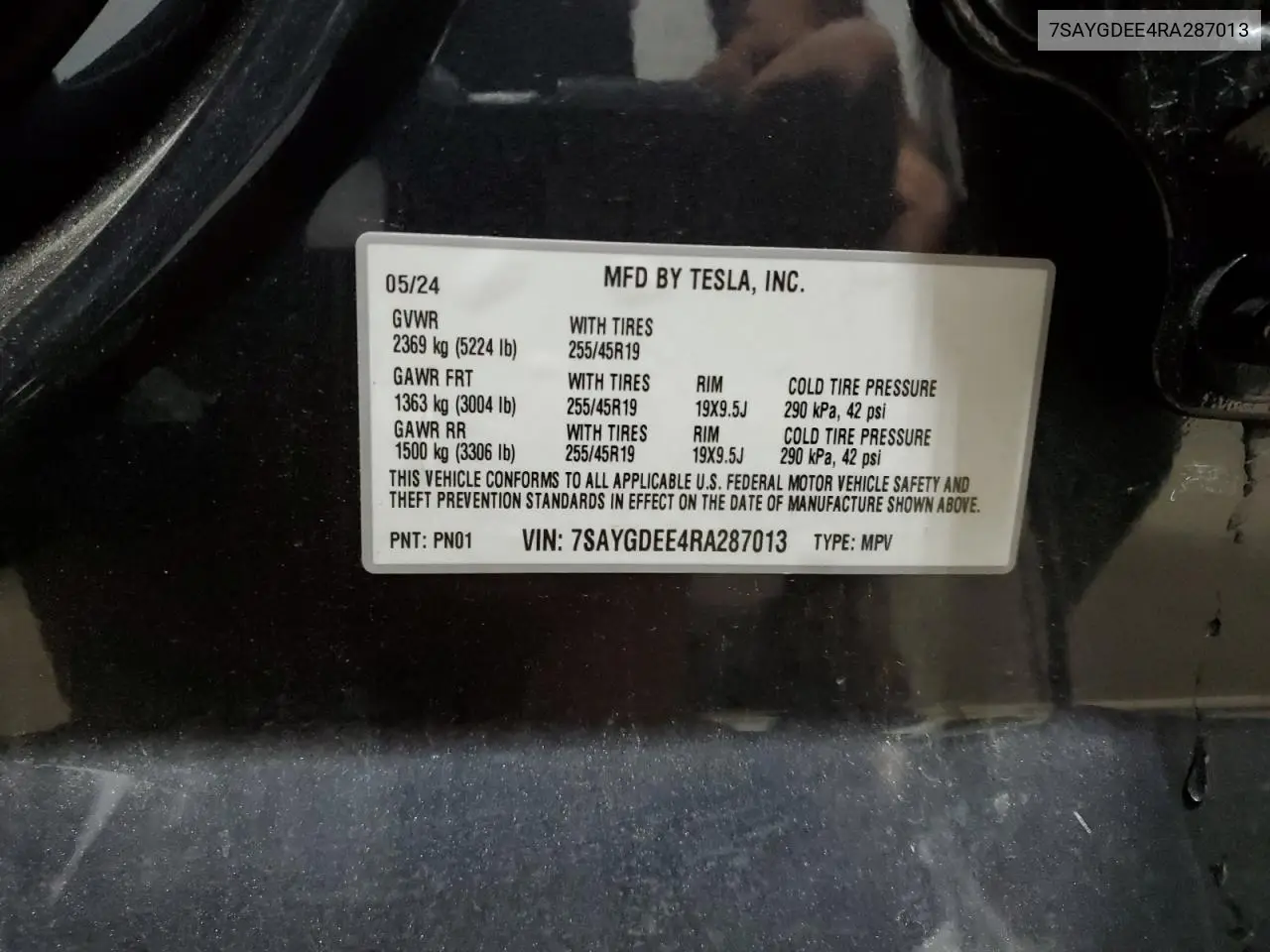 2024 Tesla Model Y VIN: 7SAYGDEE4RA287013 Lot: 62396055
