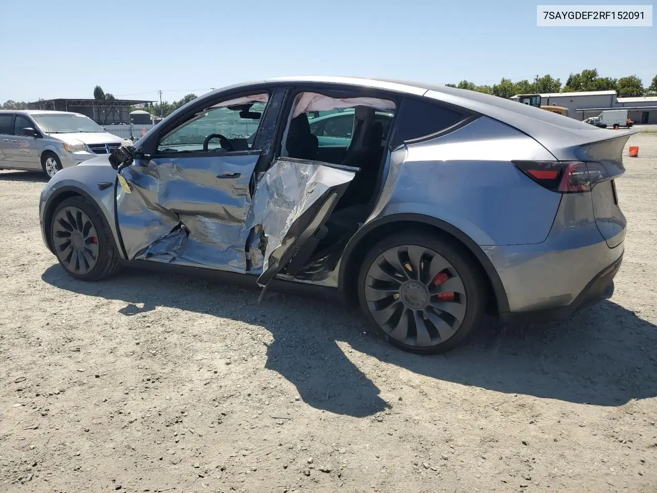 2024 Tesla Model Y VIN: 7SAYGDEF2RF152091 Lot: 62588285