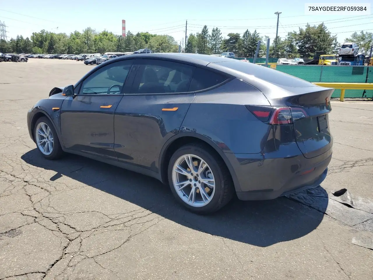 2024 Tesla Model Y VIN: 7SAYGDEE2RF059384 Lot: 63147645