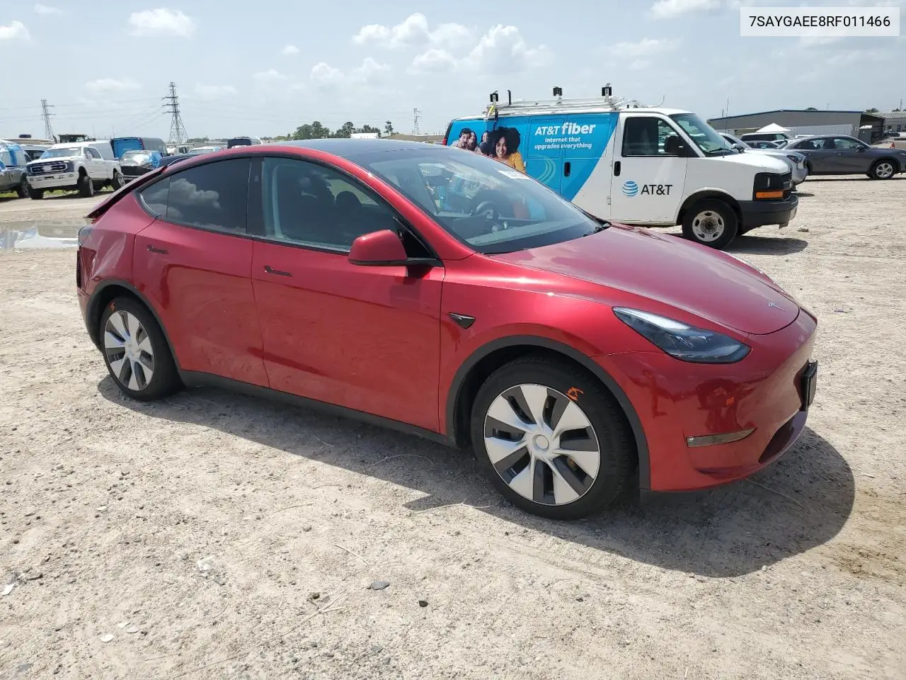 2024 Tesla Model Y VIN: 7SAYGAEE8RF011466 Lot: 63335145