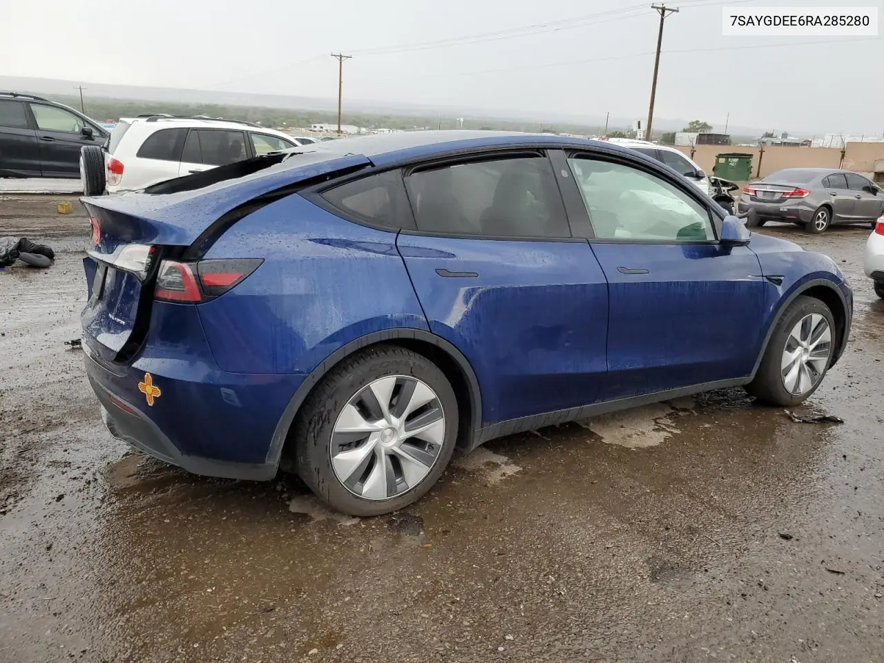 2024 Tesla Model Y VIN: 7SAYGDEE6RA285280 Lot: 65092485
