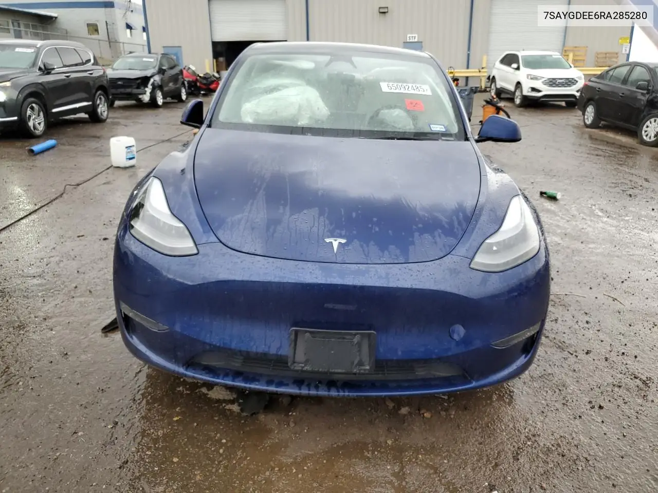 2024 Tesla Model Y VIN: 7SAYGDEE6RA285280 Lot: 65092485