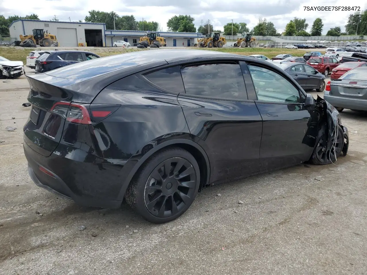 2025 Tesla Model Y VIN: 7SAYGDEE7SF288472 Lot: 61363815