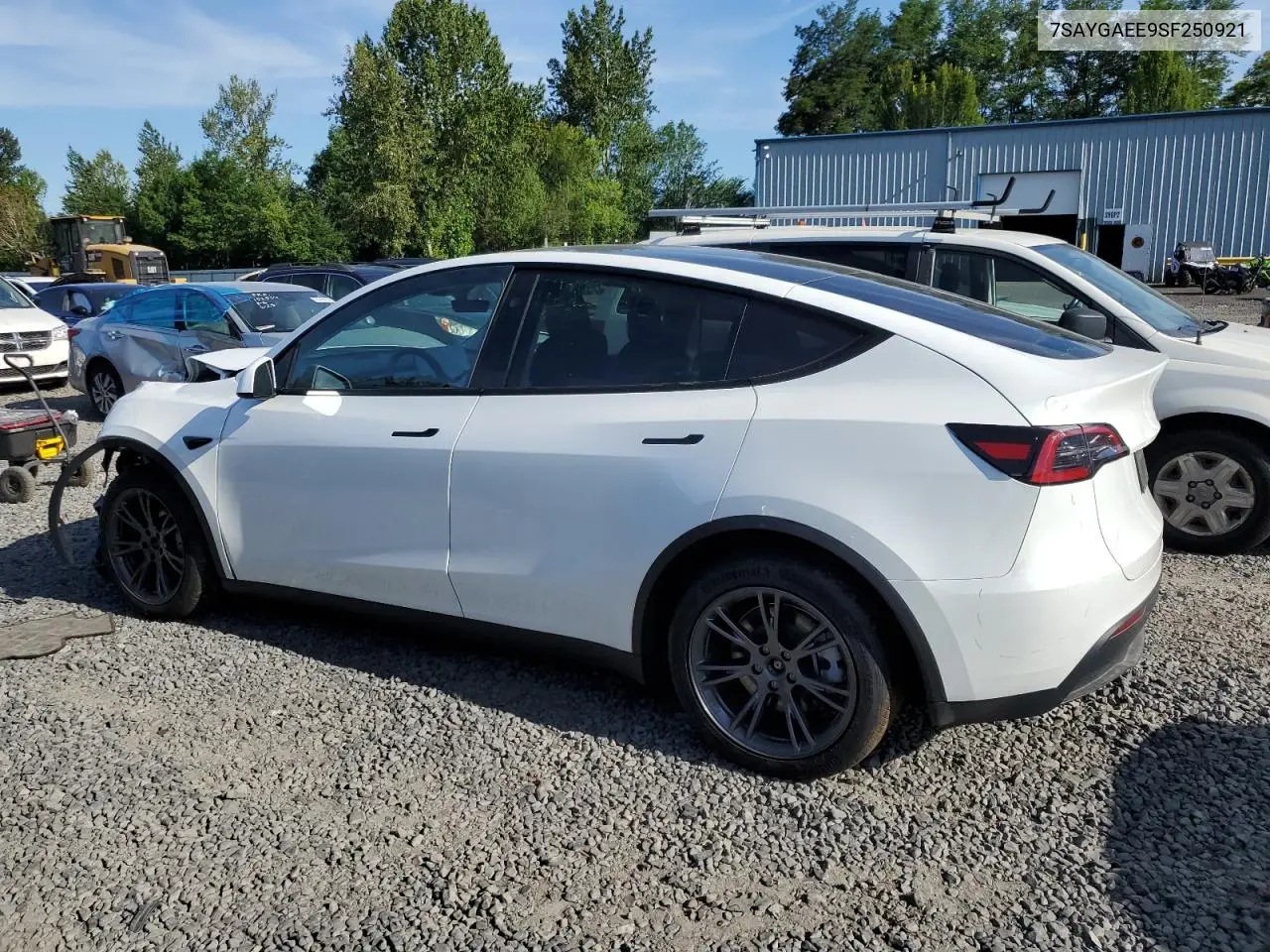2025 Tesla Model Y VIN: 7SAYGAEE9SF250921 Lot: 63035925