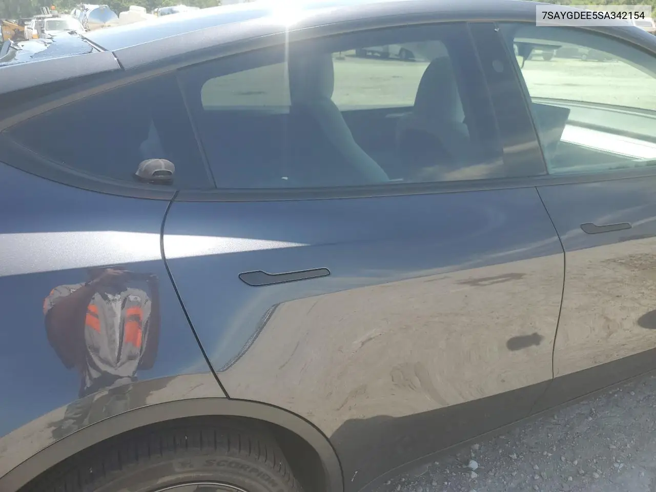 2025 Tesla Model Y VIN: 7SAYGDEE5SA342154 Lot: 63448525