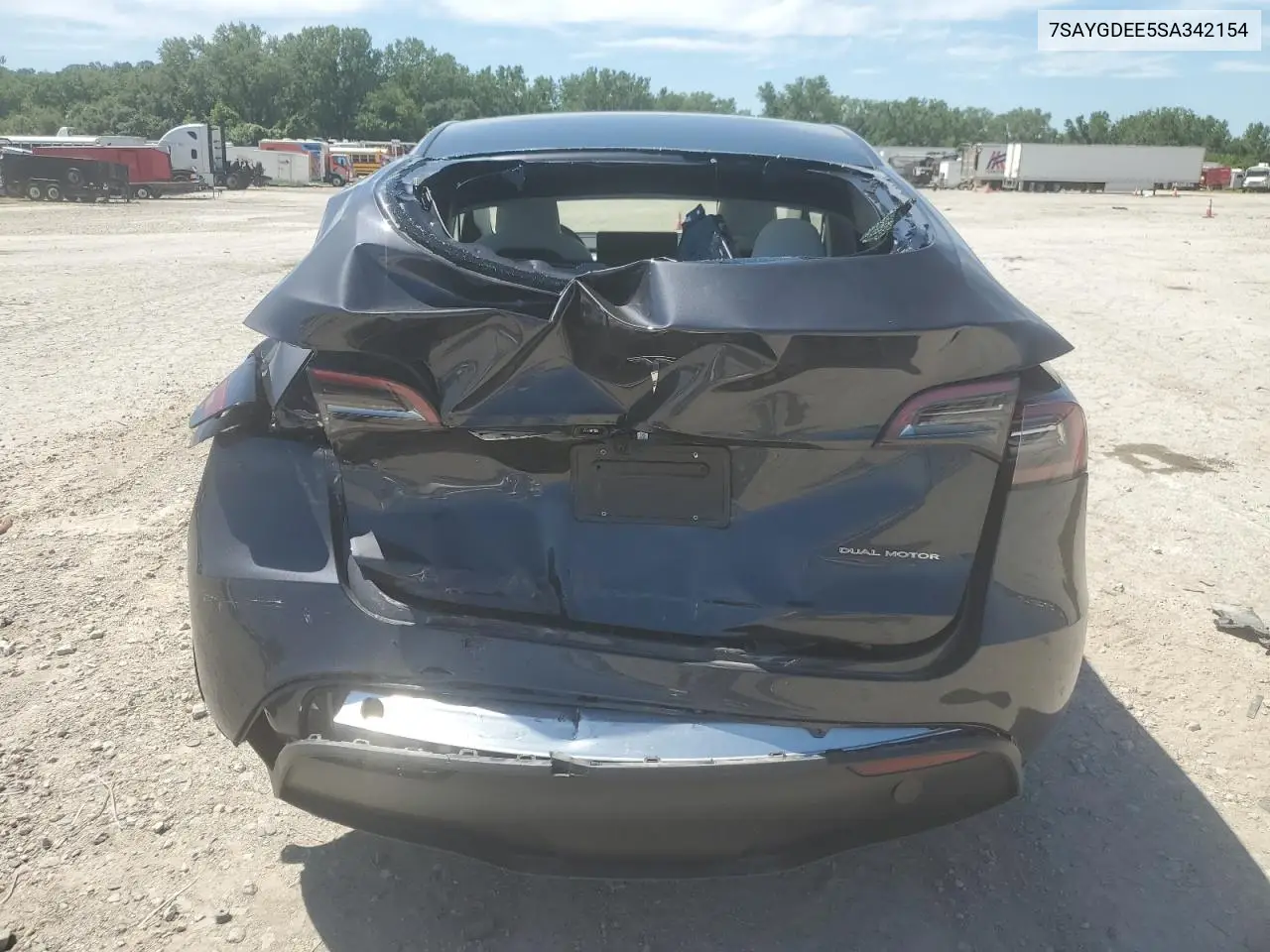 2025 Tesla Model Y VIN: 7SAYGDEE5SA342154 Lot: 63448525