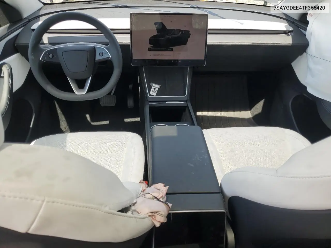 2026 Tesla Model Y VIN: 7SAYGDEE4TF355420 Lot: 64839075