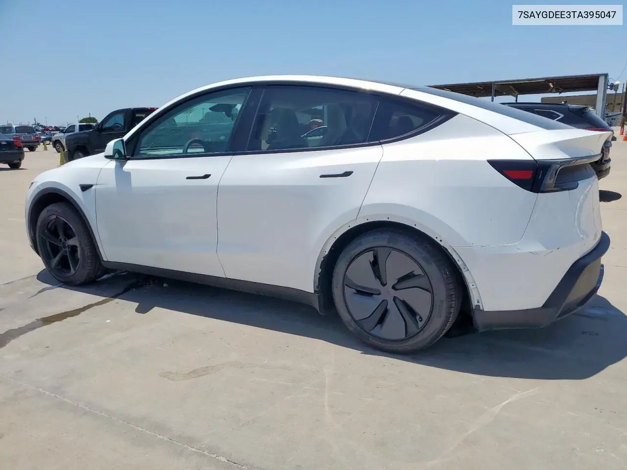 2026 Tesla Model Y VIN: 7SAYGDEE3TA395047 Lot: 65030115