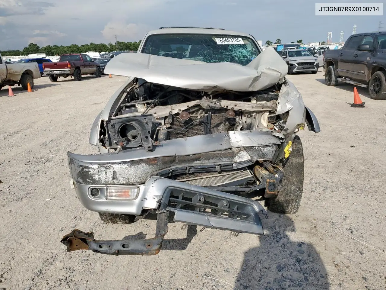 1999 Toyota 4Runner Limited VIN: JT3GN87R9X0100714 Lot: 65463705