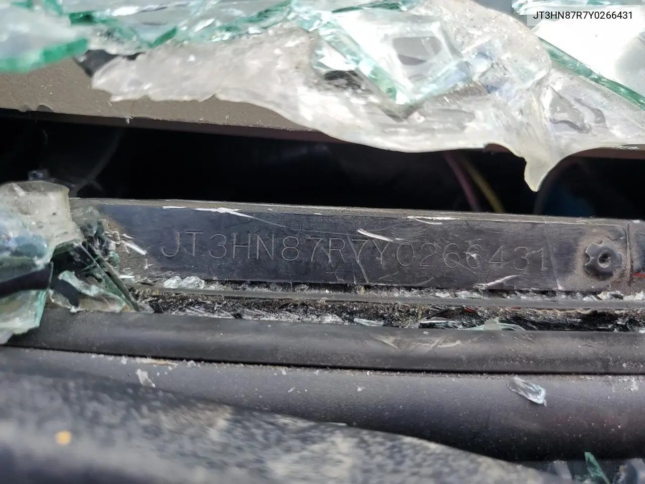 2000 Toyota 4Runner Limited VIN: JT3HN87R7Y0266431 Lot: 62963595