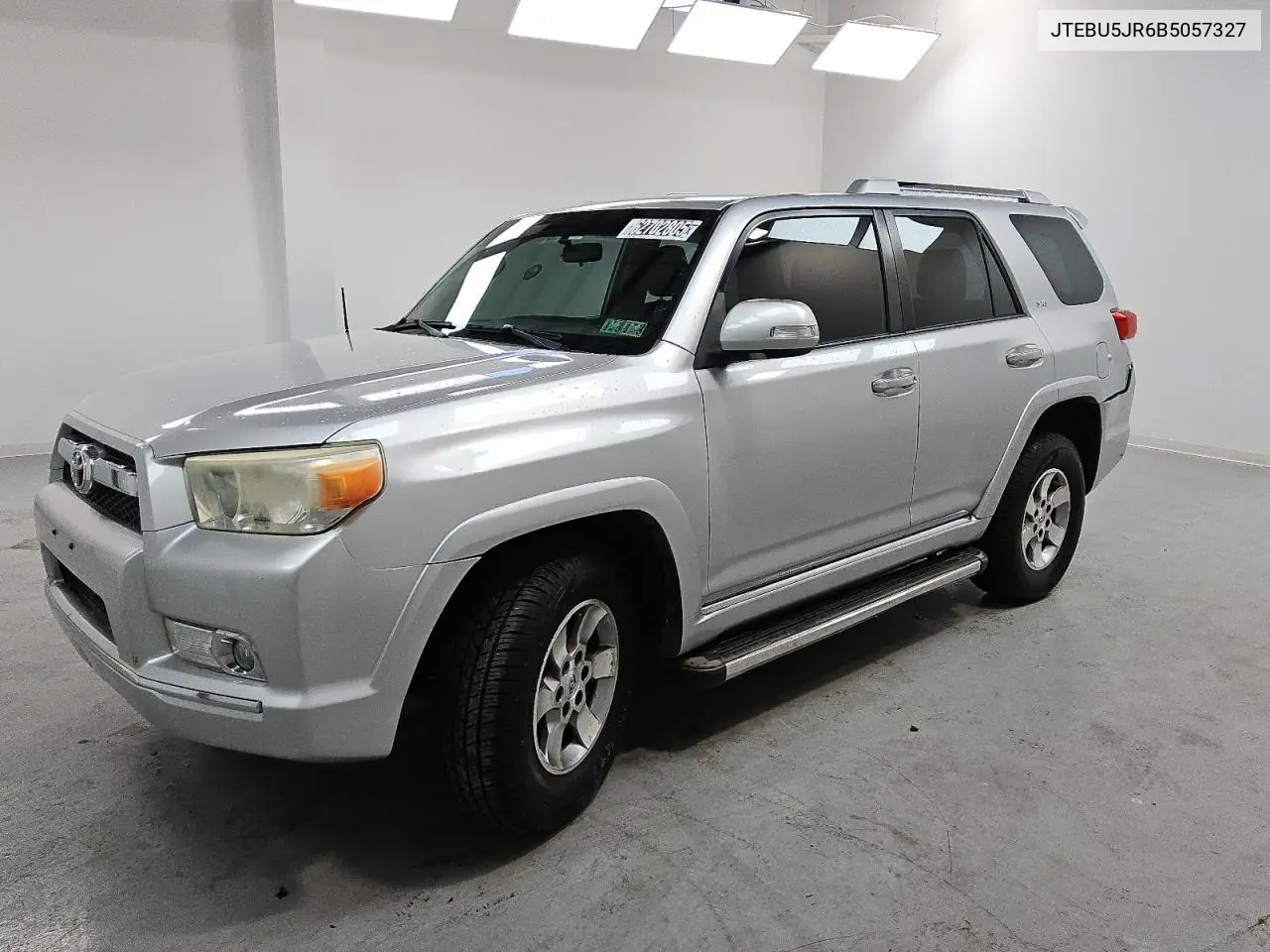 2011 Toyota 4Runner Sr5 VIN: JTEBU5JR6B5057327 Lot: 62702805