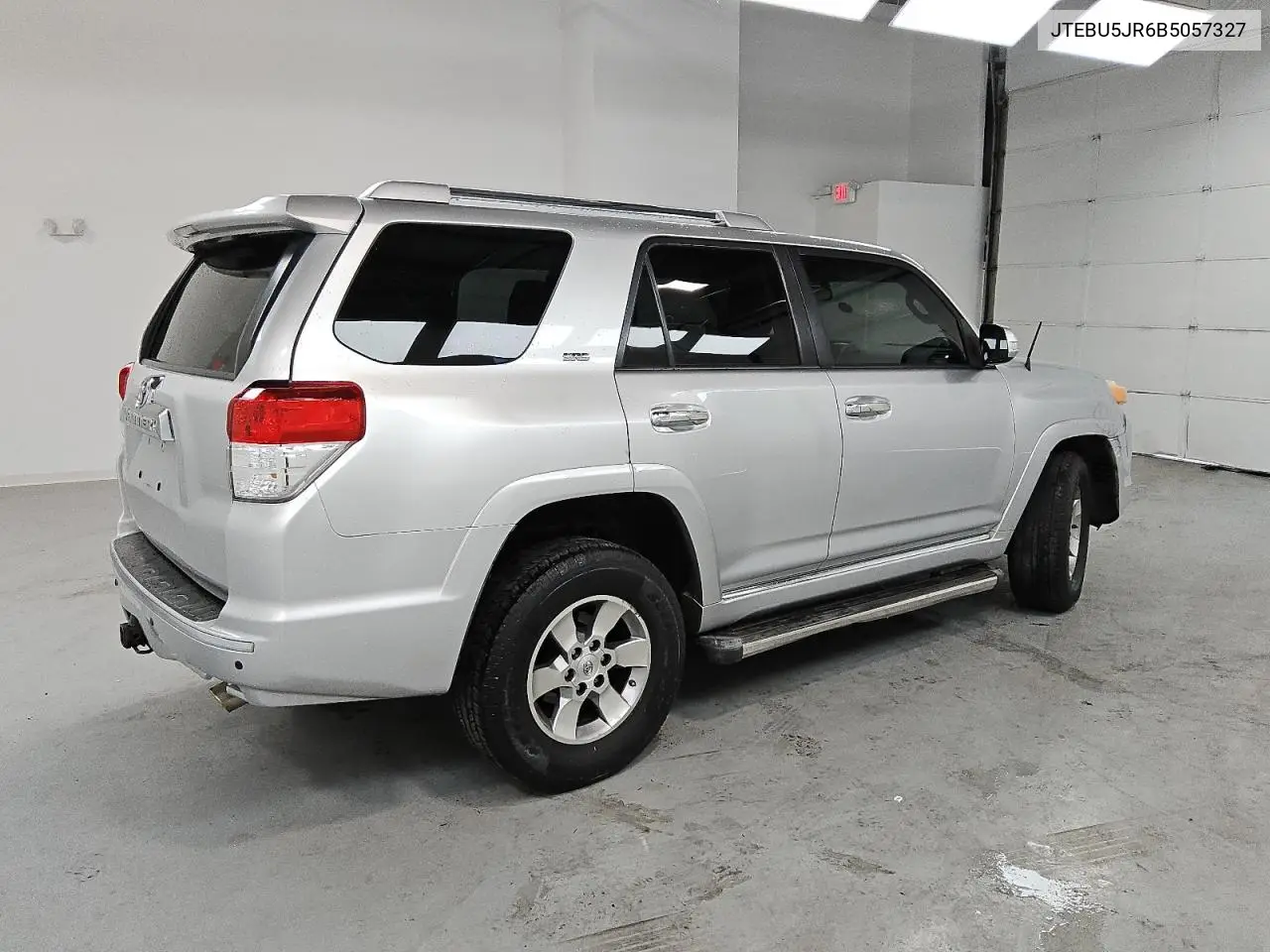 2011 Toyota 4Runner Sr5 VIN: JTEBU5JR6B5057327 Lot: 62702805