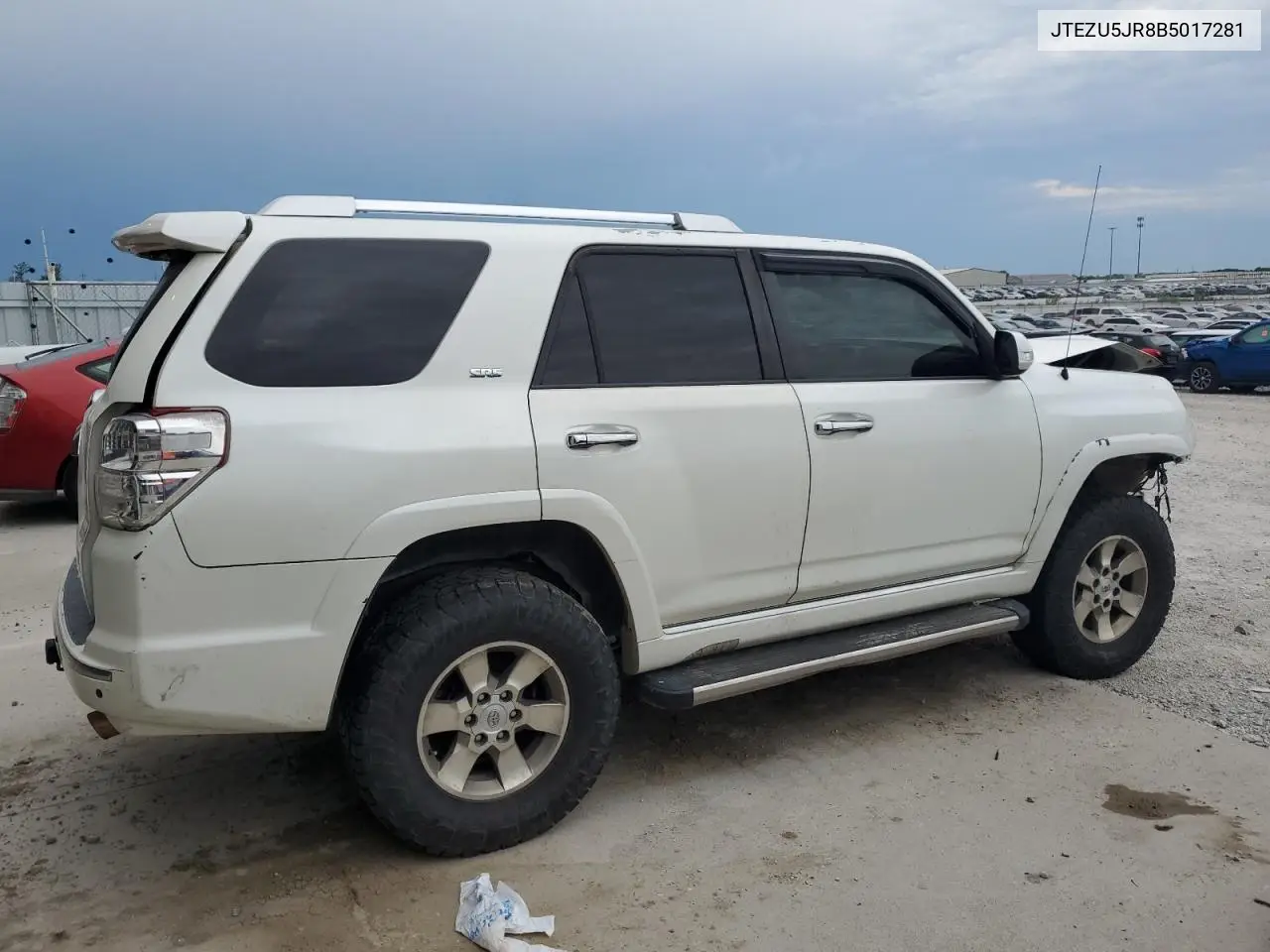 2011 Toyota 4Runner Sr5 VIN: JTEZU5JR8B5017281 Lot: 64370055