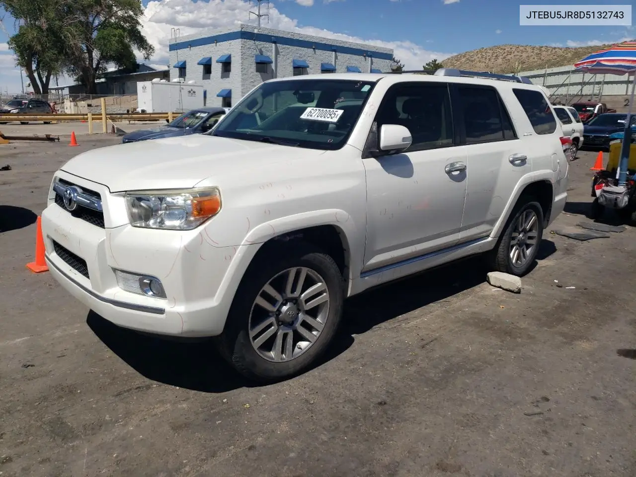 2013 Toyota 4Runner Sr5 VIN: JTEBU5JR8D5132743 Lot: 62700095