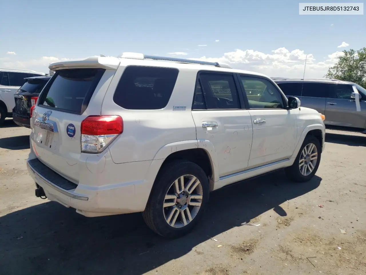2013 Toyota 4Runner Sr5 VIN: JTEBU5JR8D5132743 Lot: 62700095