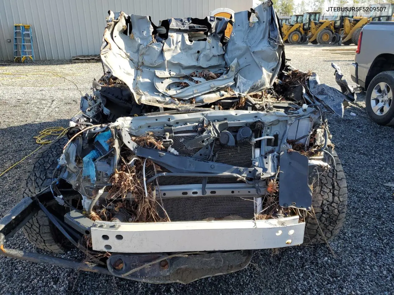 2015 Toyota 4Runner Sr5/Sr5 Premium VIN: JTEBU5JR5F5209507 Lot: 61492535