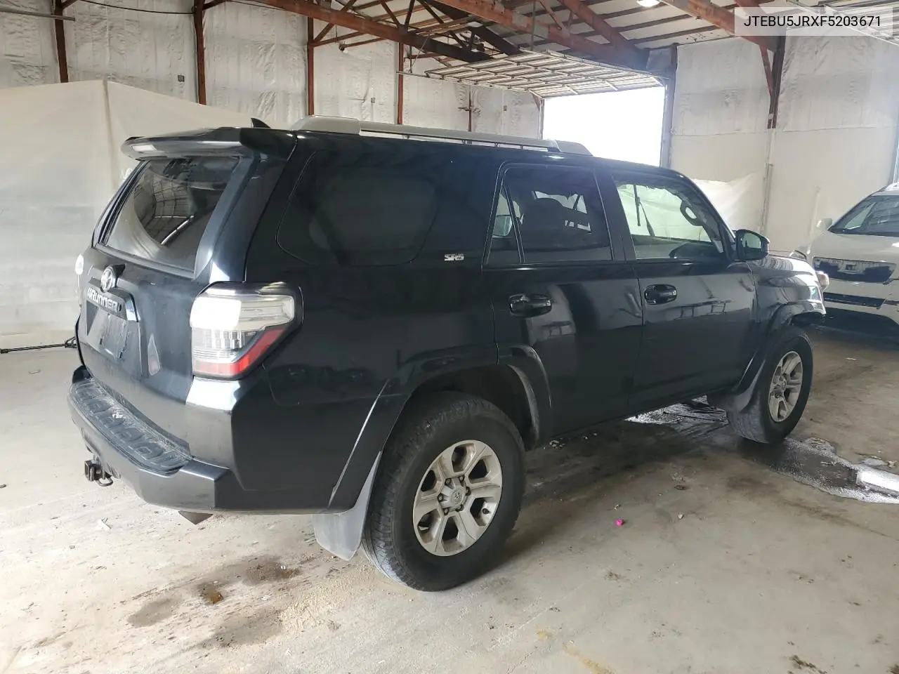 2015 Toyota 4Runner Sr5/Sr5 Premium VIN: JTEBU5JRXF5203671 Lot: 65016405