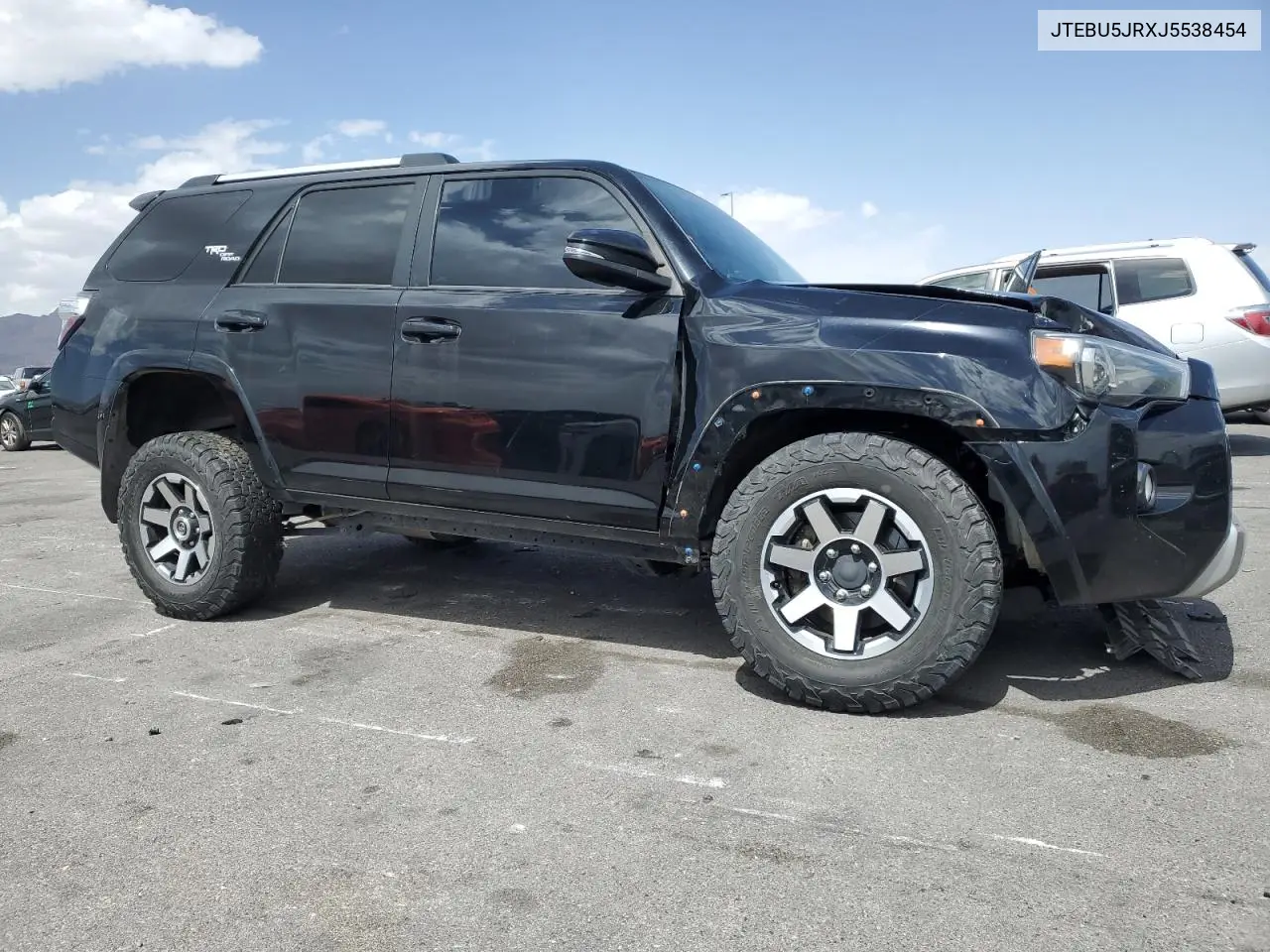 2018 Toyota 4Runner Sr5/Sr5 Premium VIN: JTEBU5JRXJ5538454 Lot: 56372475