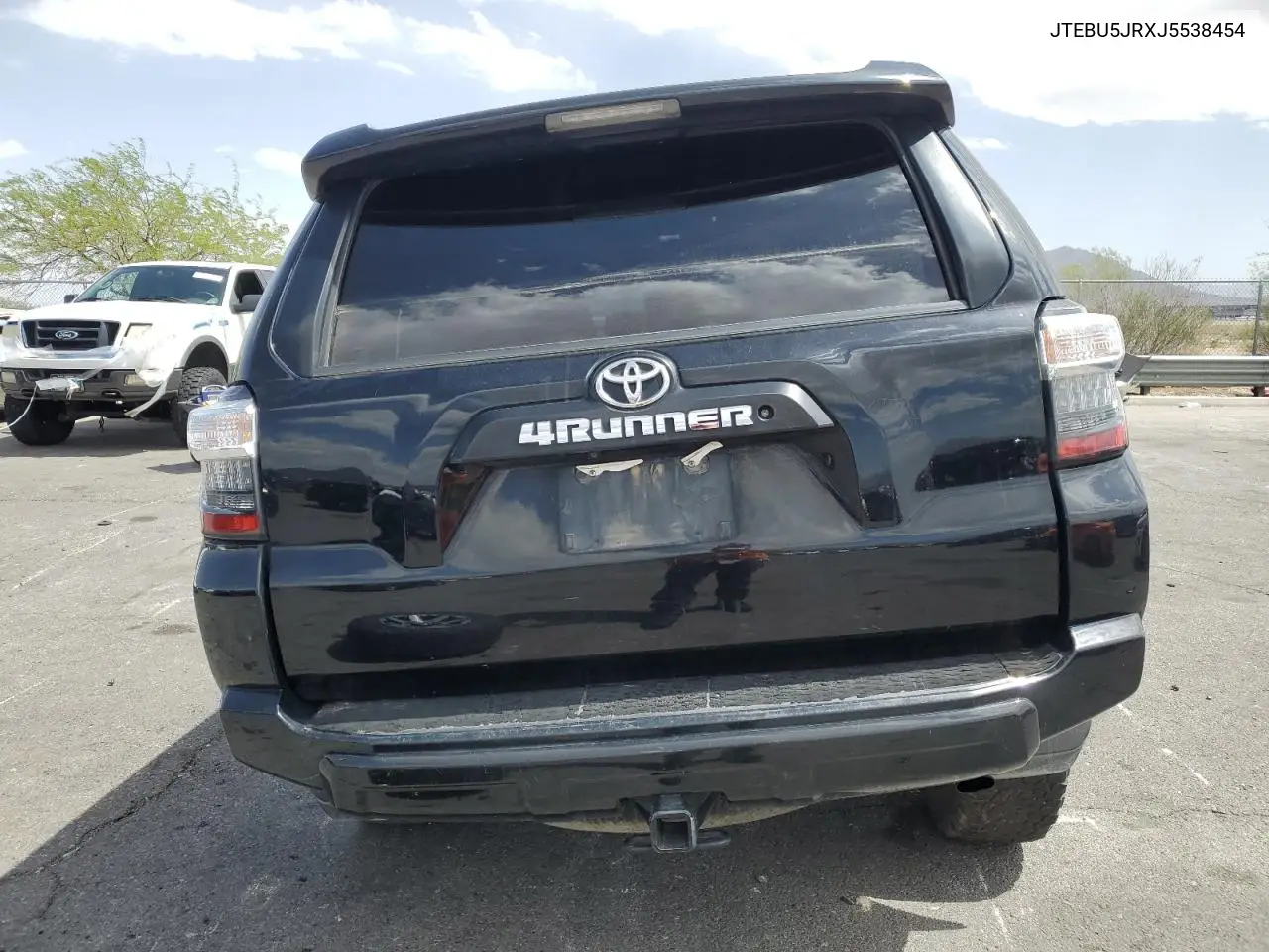 2018 Toyota 4Runner Sr5/Sr5 Premium VIN: JTEBU5JRXJ5538454 Lot: 56372475