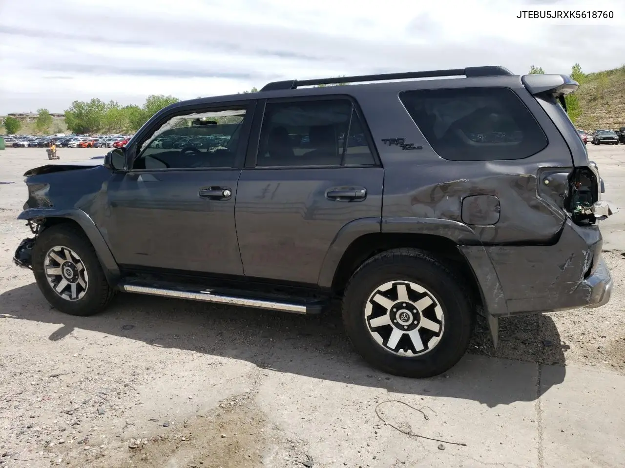 2019 Toyota 4Runner Sr5/Sr5 Premium VIN: JTEBU5JRXK5618760 Lot: 56077165