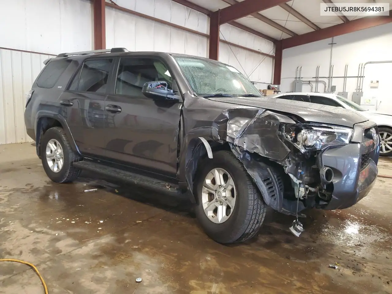 2019 Toyota 4Runner Sr5/Sr5 Premium VIN: JTEBU5JR8K5694381 Lot: 56928885