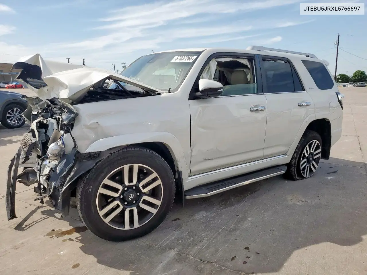 2020 Toyota 4Runner Sr5/Sr5 Premium VIN: JTEBU5JRXL5766697 Lot: 57037265