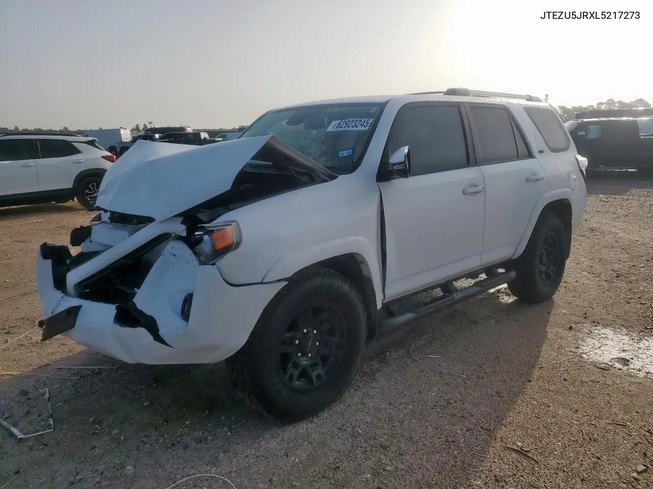 2020 Toyota 4Runner Sr5 VIN: JTEZU5JRXL5217273 Lot: 62923245