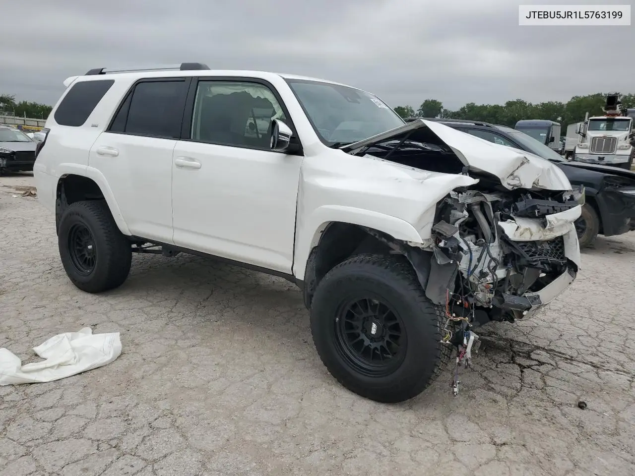 2020 Toyota 4Runner Sr5/Sr5 Premium VIN: JTEBU5JR1L5763199 Lot: 65440185