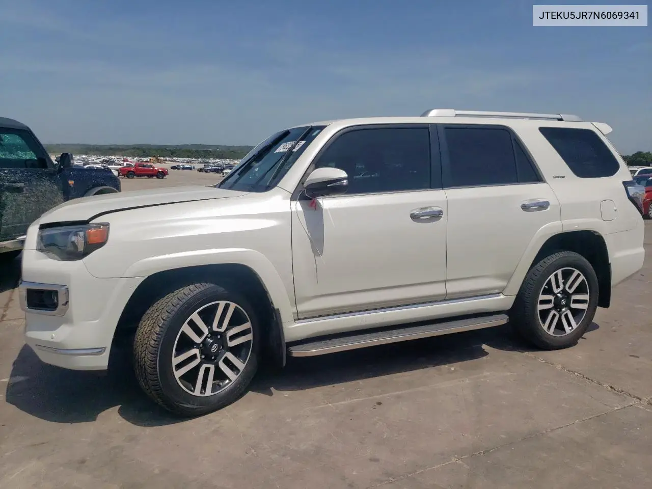2022 Toyota 4Runner Limited VIN: JTEKU5JR7N6069341 Lot: 65225855
