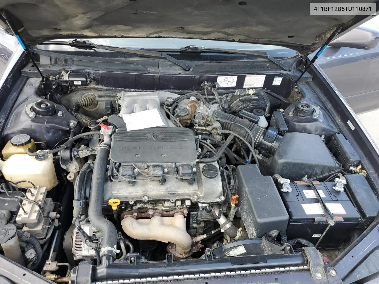 1996 Toyota Avalon Xl VIN: 4T1BF12B5TU110871 Lot: 61935585
